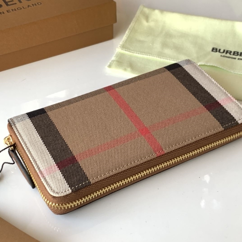 Bv*b*rry wallets